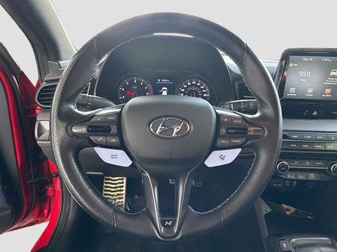Used 2019 Hyundai Veloster N N FWD image 11