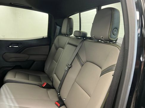 New 2026 Chevrolet Colorado ZR2 w/ Technology Package image 22