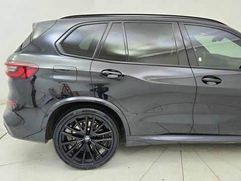 Used 2022 BMW X5 sDrive40i w/ M Sport Package image 7
