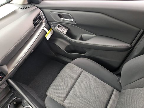 New 2026 Nissan Rogue SV FWD image 21