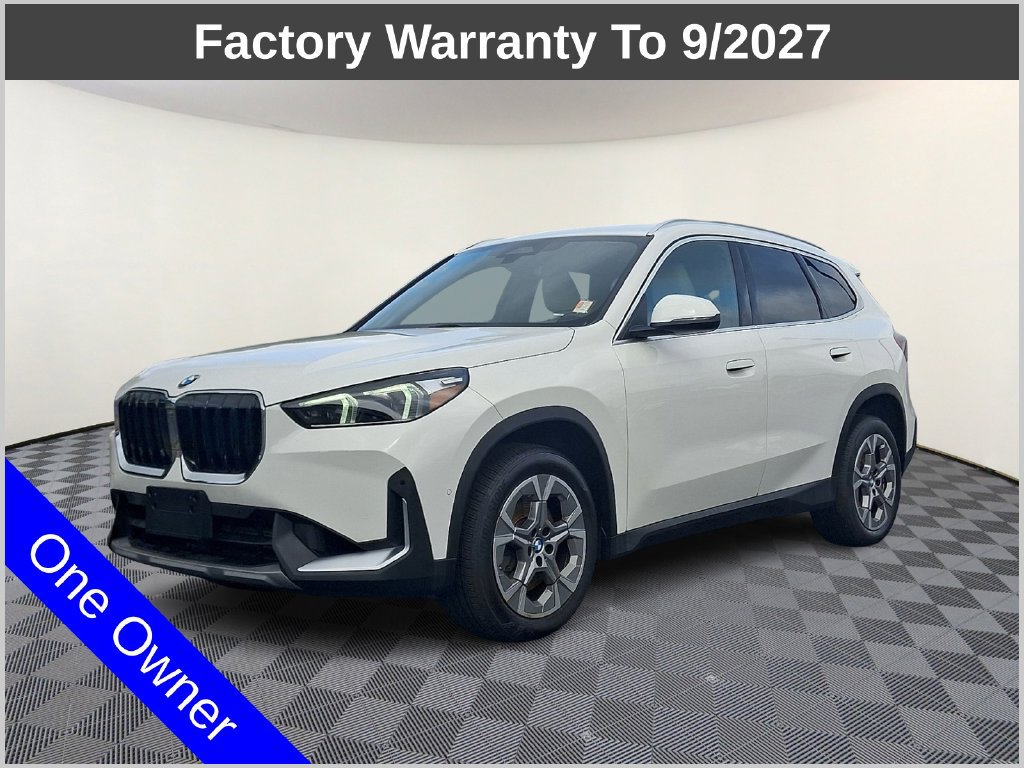 Used 2023 BMW X1 xDrive28i AWD/4WD image 1