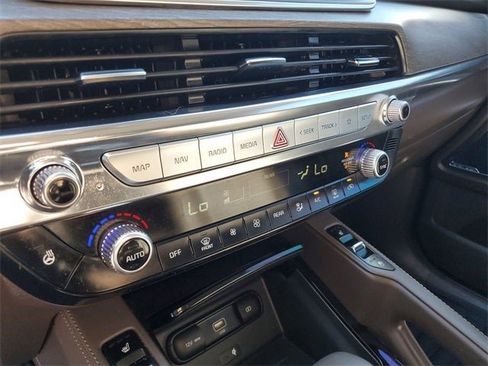 Used 2022 Kia Telluride SX w/ Nightfall Edition Package image 79