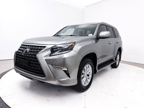 Used 2023 Lexus GX 460 Premium w/ Premium Package image 13