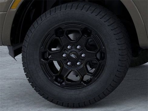 New 2025 Ford Ranger XLT w/ Equipment Group 301A High image 19