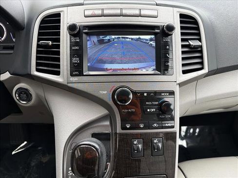 Used 2014 Toyota Venza XLE image 20