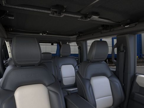 New 2026 Ford Bronco Outer Banks AWD/4WD image 12