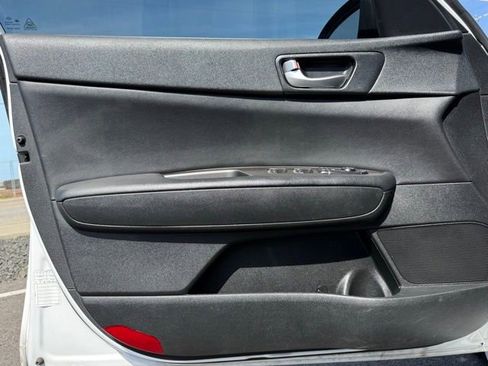 Used 2020 Kia Optima LX FWD image 17
