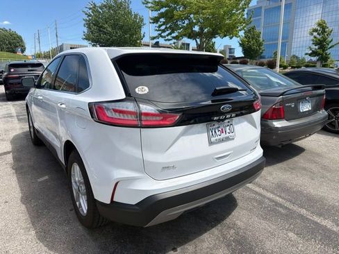 Used 2021 Ford Edge SEL w/ Convenience Package AWD/4WD image 5