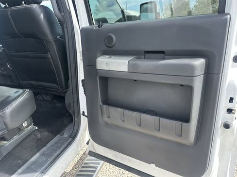 Used 2014 Ford F350 Lariat w/ Chrome Package AWD/4WD image 22