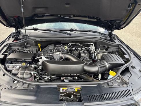 Used 2025 Dodge Durango GT AWD/4WD image 24