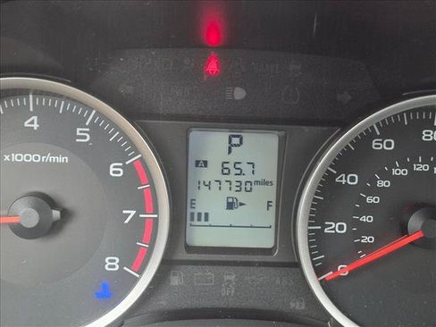 Used 2015 Subaru Forester 2.5i Premium w/ Popular Package #2 AWD/4WD image 9