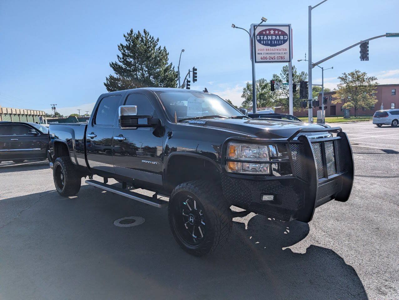 Used 2012 Chevrolet Silverado 2500 LTZ w/ LTZ Plus Package AWD/4WD image 1
