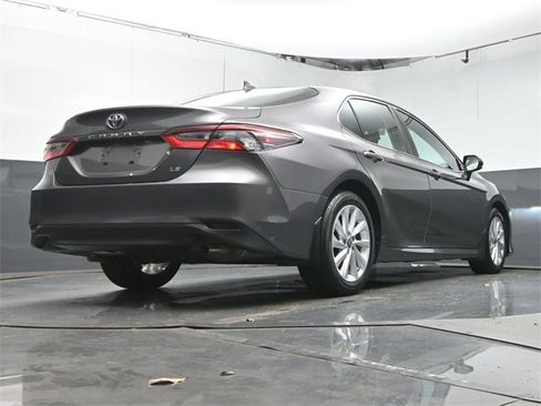 Used 2024 Toyota Camry LE image 34