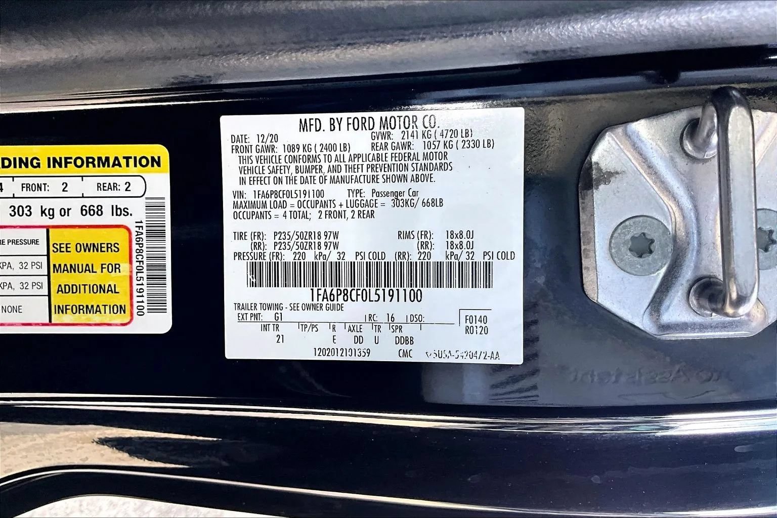 Used 2020 Ford Mustang GT w/ Equipment Group 301A RWD image 16