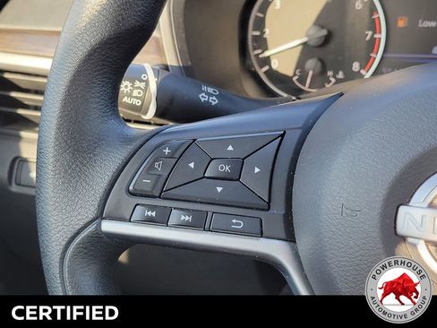 Used 2024 Nissan Altima 2.5 SV image 24