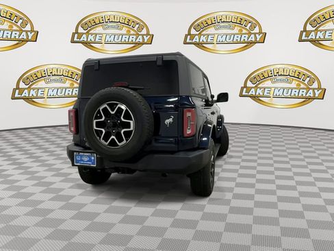 Used 2021 Ford Bronco Outer Banks image 2