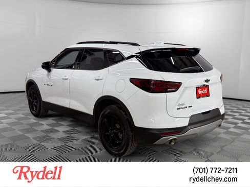 Used 2023 Chevrolet Blazer LT w/ Midnight/Sport Edition AWD/4WD image 3