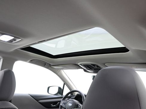 Used 2025 Subaru Legacy Premium AWD/4WD image 15