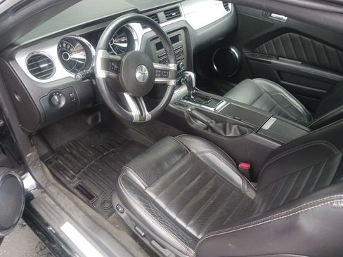 Used 2014 Ford Mustang Premium w/ Comfort Package RWD image 8