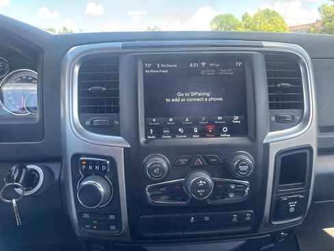 Used 2019 RAM 1500 Big Horn AWD/4WD image 11