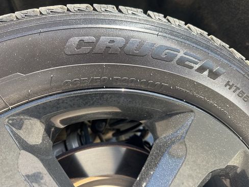 Used 2023 Jeep Grand Cherokee L Laredo image 30