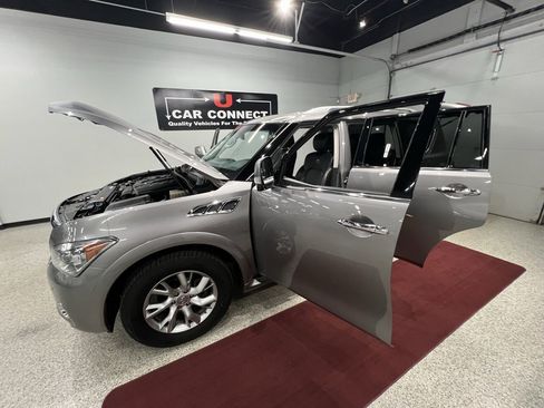 Used 2011 INFINITI QX56 4WD w/ Theater Pkg image 59