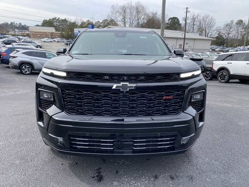 Used 2024 Chevrolet Traverse RS image 5