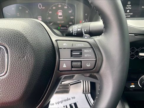 Used 2025 Honda Accord Sport image 19