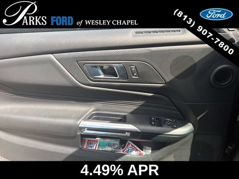 Used 2025 Ford Mustang Premium RWD image 10