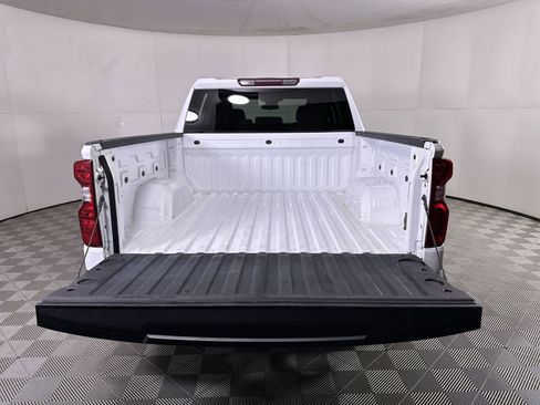 Used 2022 Chevrolet Silverado 1500 LT image 63