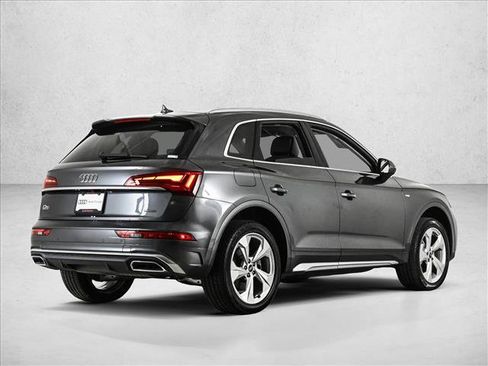 Used 2023 Audi Q5 2.0T Premium Plus w/ Premium Plus Package AWD/4WD image 5