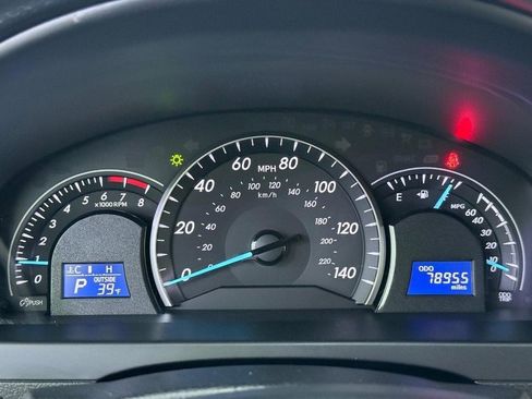 Used 2012 Toyota Camry LE image 22