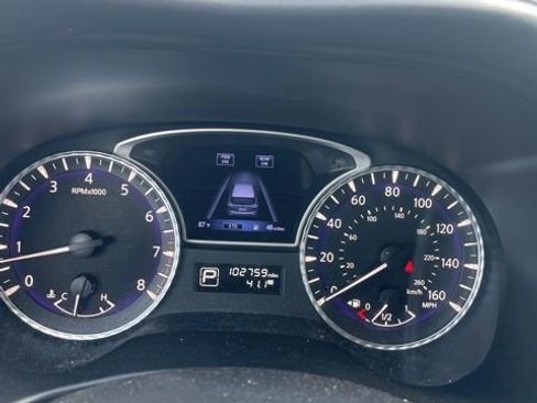 Used 2019 INFINITI QX60 Luxe w/ Essential Package image 12