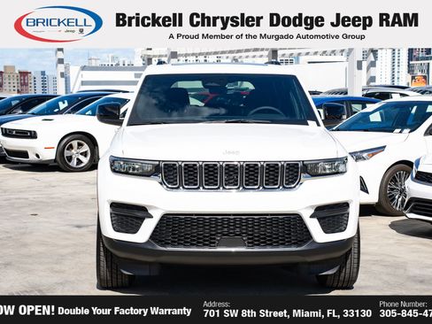 New 2025 Jeep Grand Cherokee Laredo X w/ Luxury Tech Group I image 2