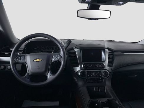 Used 2020 Chevrolet Suburban 4WD w/ Skid Plate Package image 15