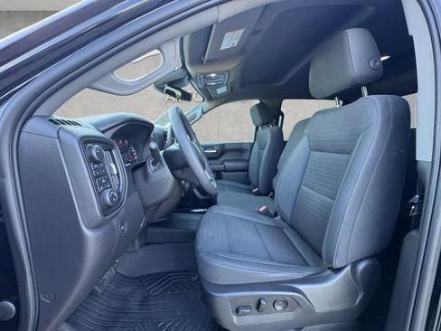 Used 2023 Chevrolet Silverado 1500 Custom Trail Boss AWD/4WD image 19
