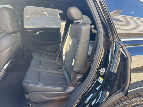 New 2026 Audi Q7 3.0T Prestige image 14