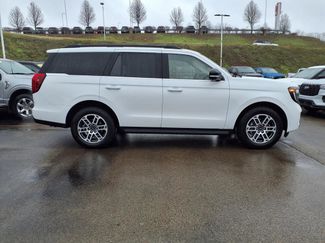 Used 2025 Ford Expedition Active video 2