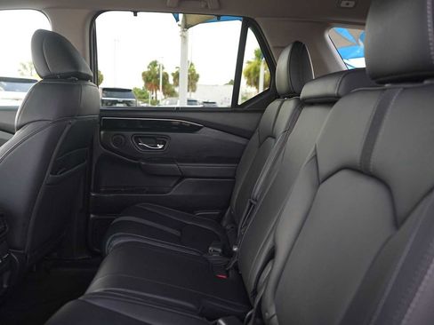 Used 2023 Honda Pilot EX-L image 14