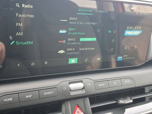 Used 2025 Kia K4 EX image 16