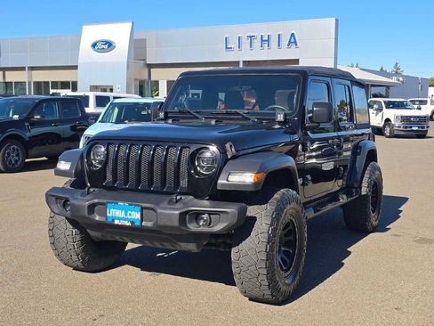Used 2018 Jeep Wrangler Unlimited Sport AWD/4WD image 1