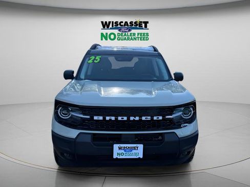 Certified 2025 Ford Bronco Sport Outer Banks w/ Outer Banks Tech Package+ AWD/4WD image 10