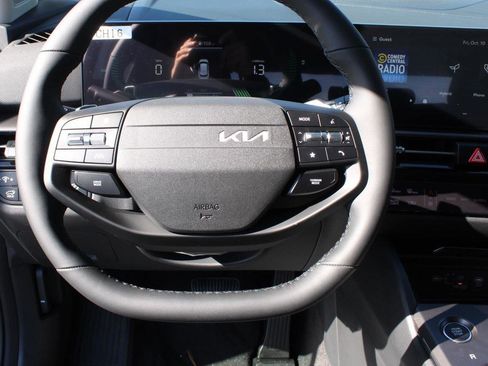 New 2026 Kia Sportage EX w/ EX Panoramic Sunroof Package image 12