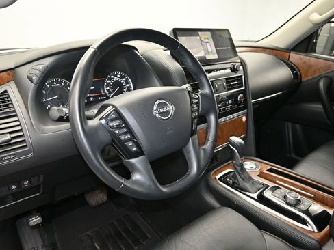Used 2024 Nissan Armada SL w/ Captain's Chairs Package RWD image 18