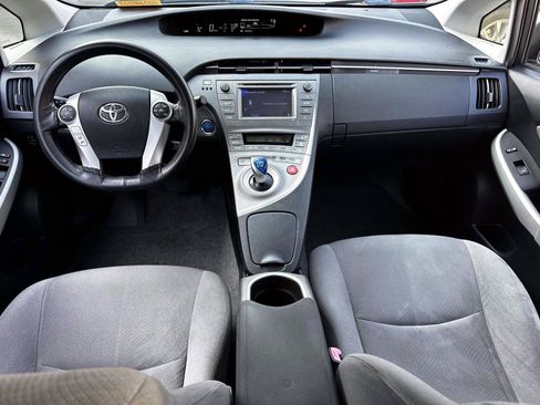 Used 2012 Toyota Prius Two FWD image 15