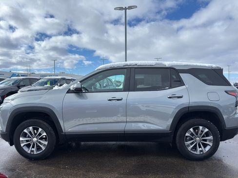 Used 2025 Chevrolet Equinox LT image 6