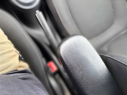 Used 2019 smart fortwo electric drive image 20