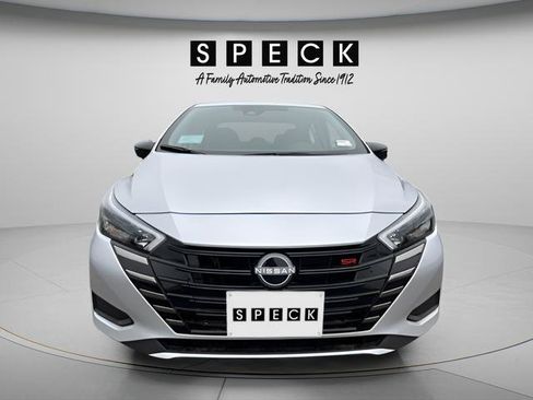 New 2025 Nissan Versa SR w/ Trunk Package FWD image 8