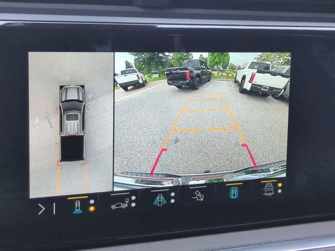 Used 2023 GMC Sierra 1500 Denali w/ Technology Package AWD/4WD image 20