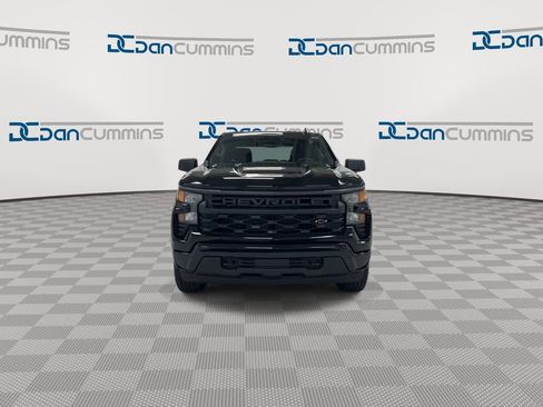 Used 2024 Chevrolet Silverado 1500 Custom AWD/4WD image 3